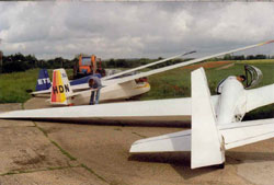 gliding sailplane lessons flying soaring charity