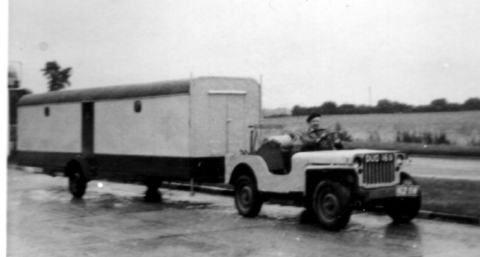 Glider trailer and jeep 1963